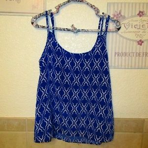 Market and Spruce Tanktop Size Small Royal Blue